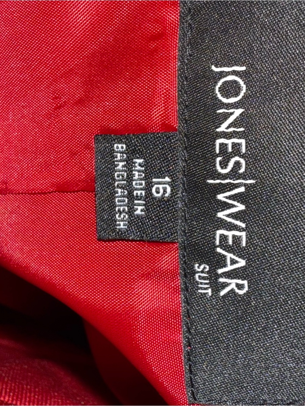 Jones Wear Red Size 16 Two Piece Pant Suit Blazer Trousers Power Dressing NWT - Picture 6 of 9